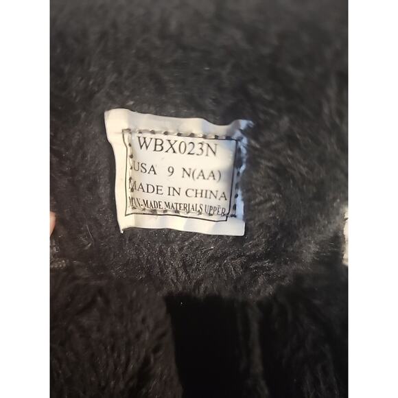 Madi Ankle Strap Waterproof Bootie Women's Size 9 Black Boots - Picture 3 of 7